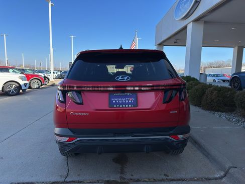 Used 2023 Hyundai Tucson SEL w/ Convenience Package image 9