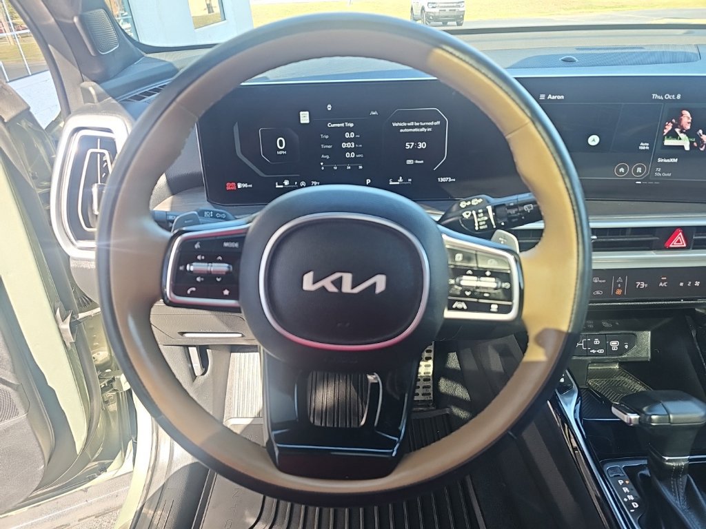 Used 2025 Kia Sorento SX Prestige w/ Olive Brown Leather Package AWD/4WD image 15