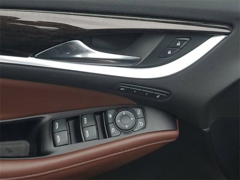 Certified 2020 Buick Enclave Avenir w/ Avenir Technology Package image 17