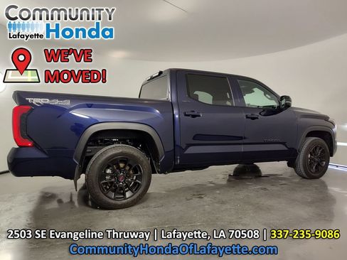 Used 2025 Toyota Tundra Limited w/ TRD Off-Road Package AWD/4WD image 12