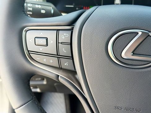 New 2026 Lexus UX 300h FWD image 37
