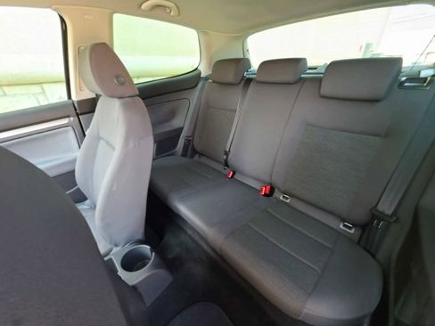 Used 2009 Volkswagen Rabbit S image 9