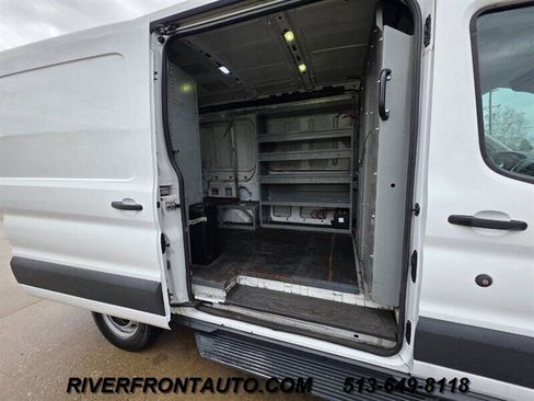 Used 2017 Ford Transit 250 130 Medium Roof image 16