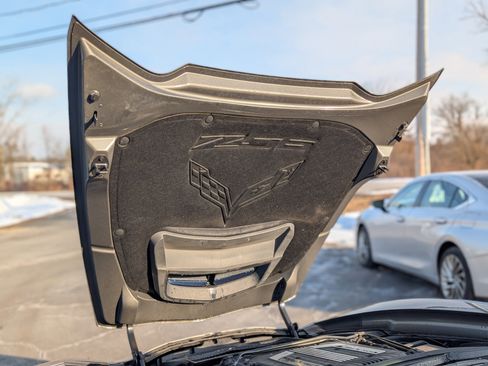 Used 2016 Chevrolet Corvette Z06 w/ 2LZ Preferred Equipment Group image 21