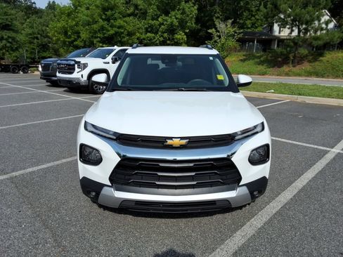 Certified 2023 Chevrolet TrailBlazer LT FWD image 2