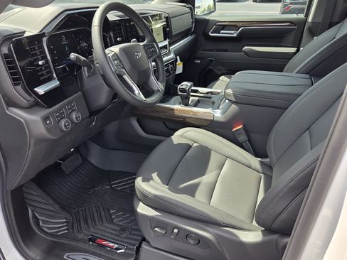 New 2026 Chevrolet Silverado 1500 LT Trail Boss w/ LT Trail Boss Premium Package AWD/4WD image 6