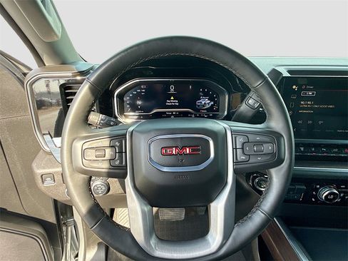 Used 2024 GMC Sierra 2500 SLT w/ SLT Premium Package image 11