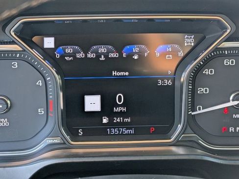 Used 2020 GMC Sierra 2500 Denali w/ Denali Ultimate Package image 27