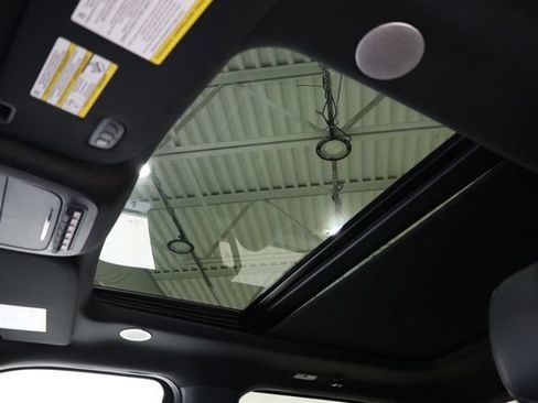 Used 2023 Ford F150 Raptor AWD/4WD image 34