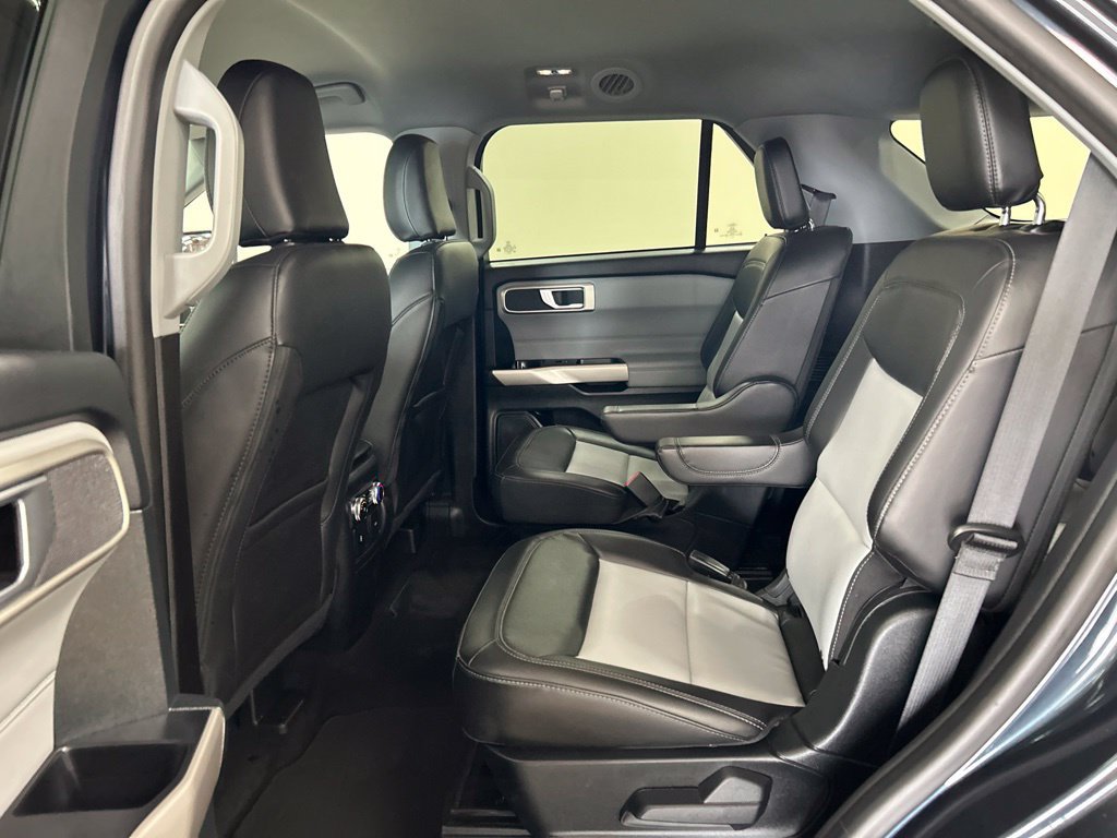 Certified 2023 Ford Explorer XLT w/ Equipment Group 202A AWD/4WD image 24