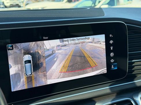 Used 2021 Mercedes-Benz GLE 350 4MATIC image 16