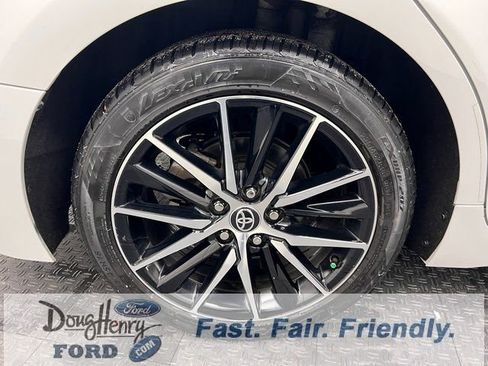 Used 2022 Toyota Camry SE w/ Convenience Package image 15