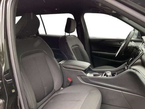 New 2025 Jeep Grand Cherokee L Laredo w/ Luxury Tech Group I AWD/4WD image 33
