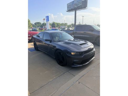 Used 2020 Dodge Charger Scat Pack w/ Navigation & Travel Group RWD image 2