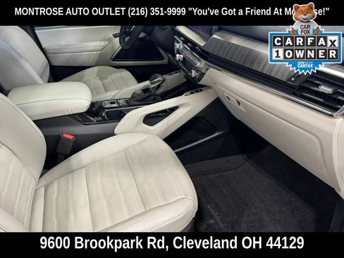 Used 2025 Kia Telluride SX Prestige AWD/4WD image 47