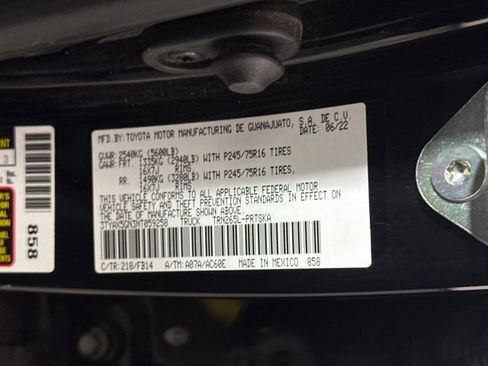 Used 2022 Toyota Tacoma SR image 31