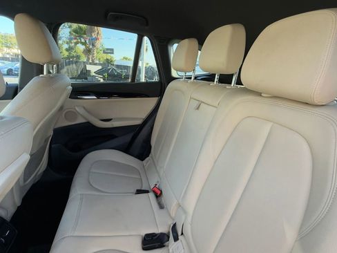 Used 2018 BMW X1 sDrive28i image 12