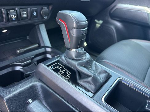 Used 2019 Toyota Tacoma TRD Pro AWD/4WD image 27