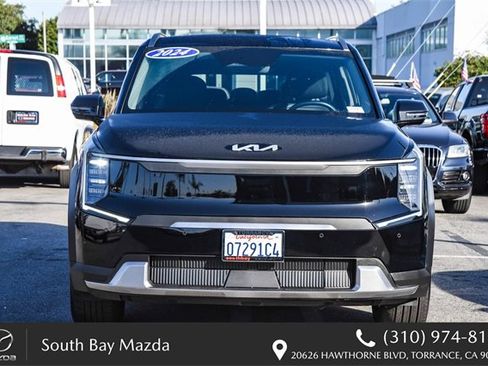 Used 2024 Kia EV9 Wind image 2