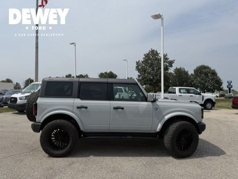 Used 2026 Ford Bronco Outer Banks AWD/4WD image 9