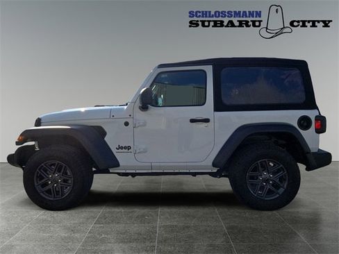 Used 2024 Jeep Wrangler Sport S image 6