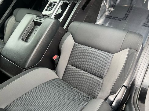Used 2016 Toyota Tundra SR5 image 57