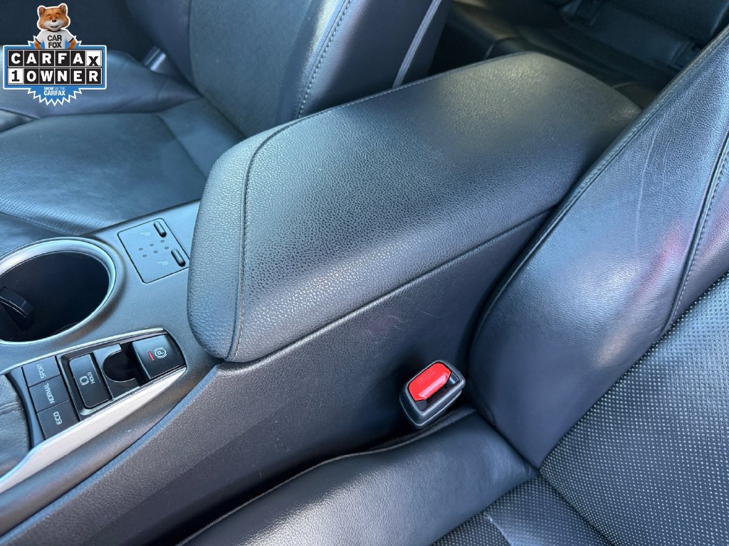 Used 2021 Toyota Camry XLE AWD/4WD image 23