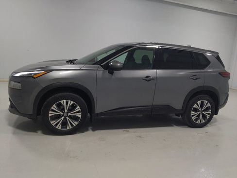 Used 2021 Nissan Rogue SV AWD/4WD image 2