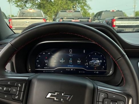 Used 2024 Chevrolet Tahoe RST w/ Luxury Package AWD/4WD image 11