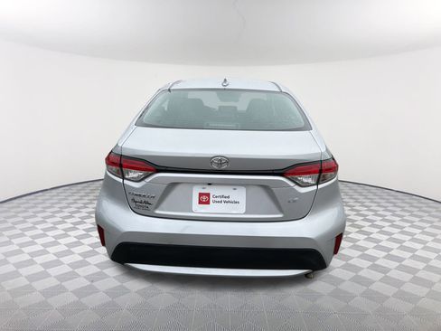 Certified 2022 Toyota Corolla LE image 13