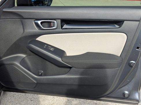 Certified 2023 Honda Civic EX image 25