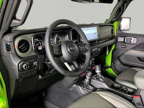 New 2026 Jeep Gladiator Mojave AWD/4WD image 7