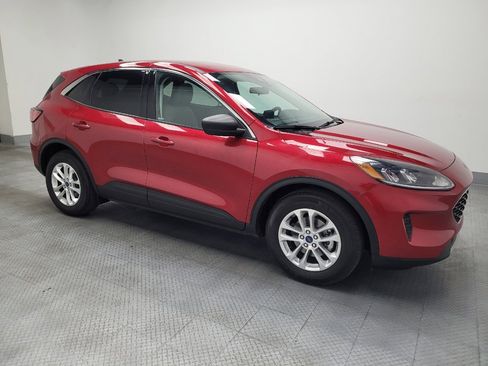 Used 2022 Ford Escape SE image 11