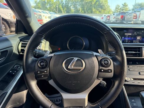 Used 2016 Lexus IS 200t w/ F Sport Package RWD image 24
