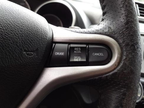 Used 2010 Honda Fit Sport image 16