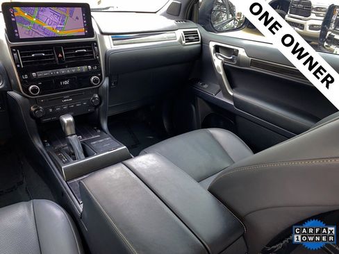 Used 2023 Lexus GX 460 Premium image 18