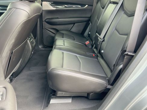 Certified 2024 Cadillac XT5 Premium Luxury image 11