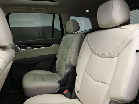 Certified 2023 Cadillac XT6 Premium Luxury w/ Technology Package AWD/4WD image 30