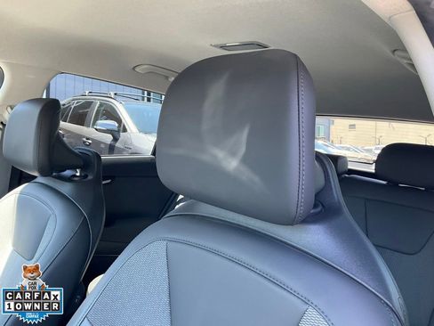 Used 2023 Kia Niro Wind w/ Wind Preserve Package FWD image 19