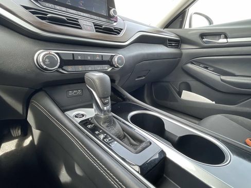 Used 2023 Nissan Altima 2.5 SV image 27