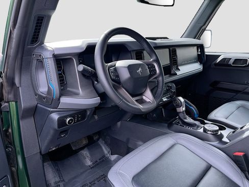 Used 2024 Ford Bronco Black Diamond image 9