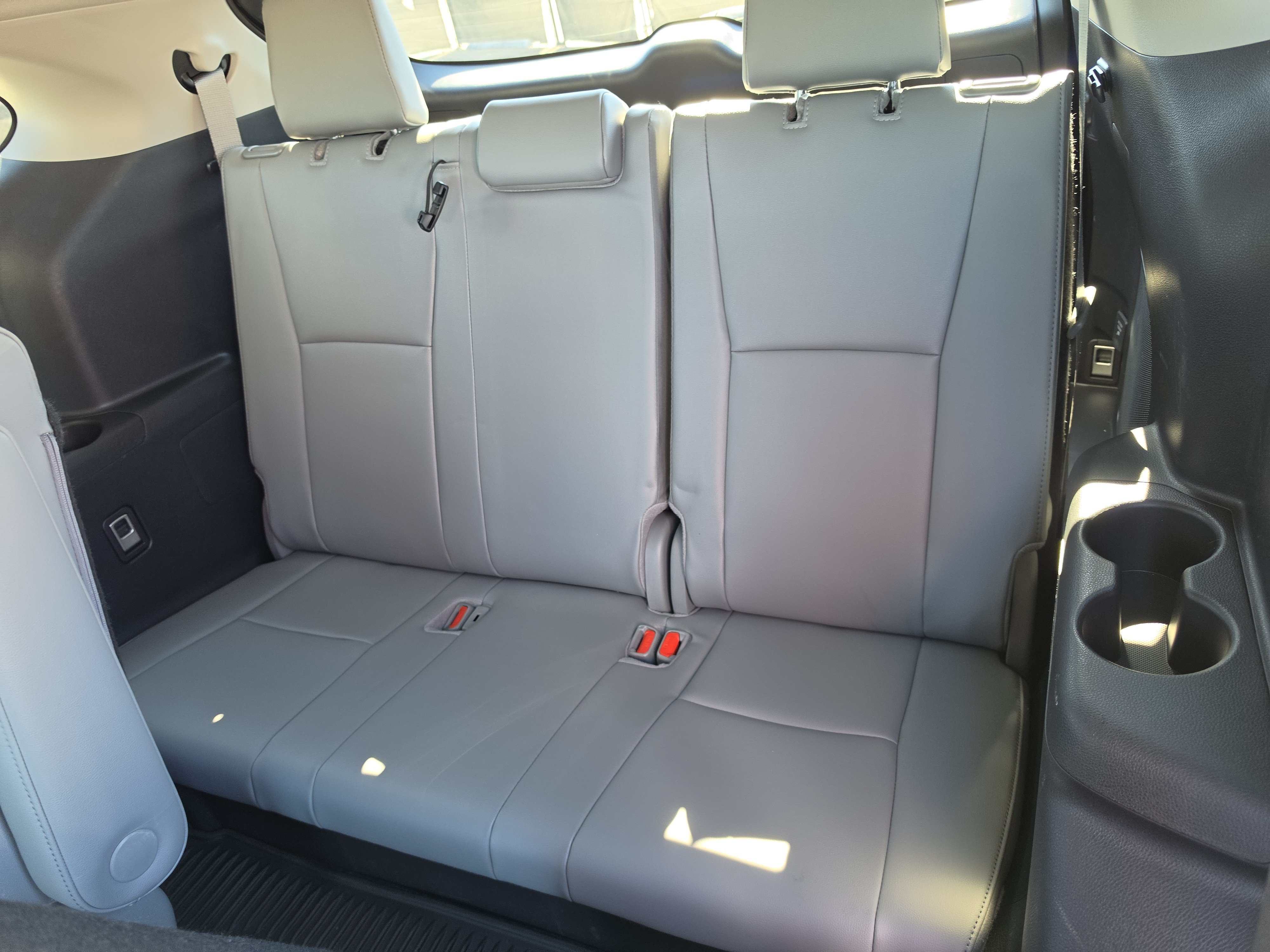 Certified 2026 Toyota Highlander Limited AWD/4WD image 11