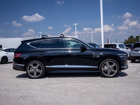 Used 2023 Genesis GV80 3.5T Advanced + w/ Prestige Package image 4