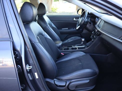Used 2019 Kia Optima S FWD image 22