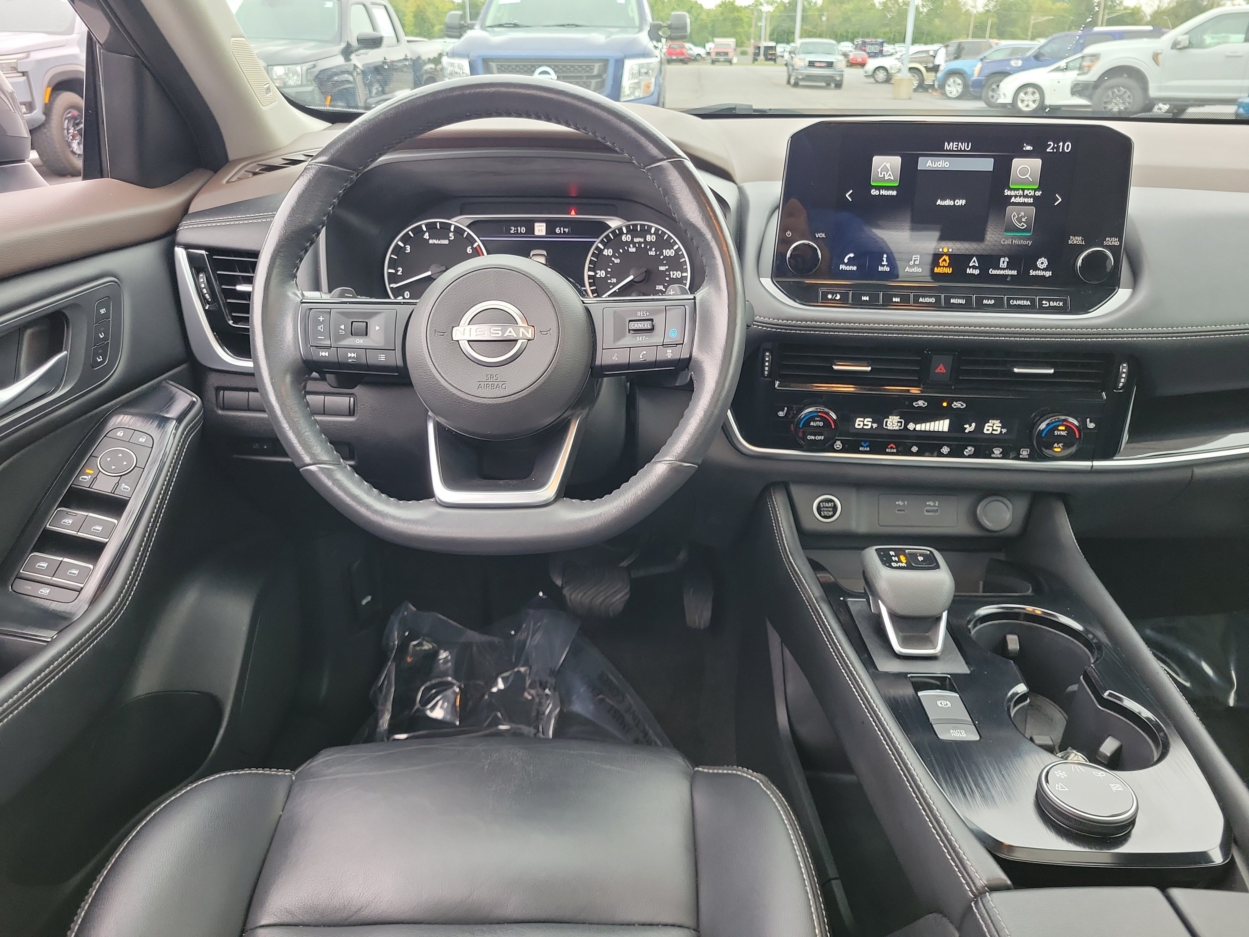 Used 2023 Nissan Rogue SL w/ SL Premium Package AWD/4WD image 10