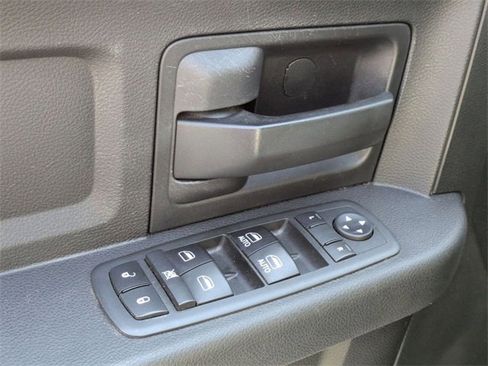 Used 2018 RAM 2500 Tradesman w/ Popular Equipment Group image 13