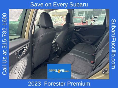 Used 2023 Subaru Forester Premium AWD/4WD image 29