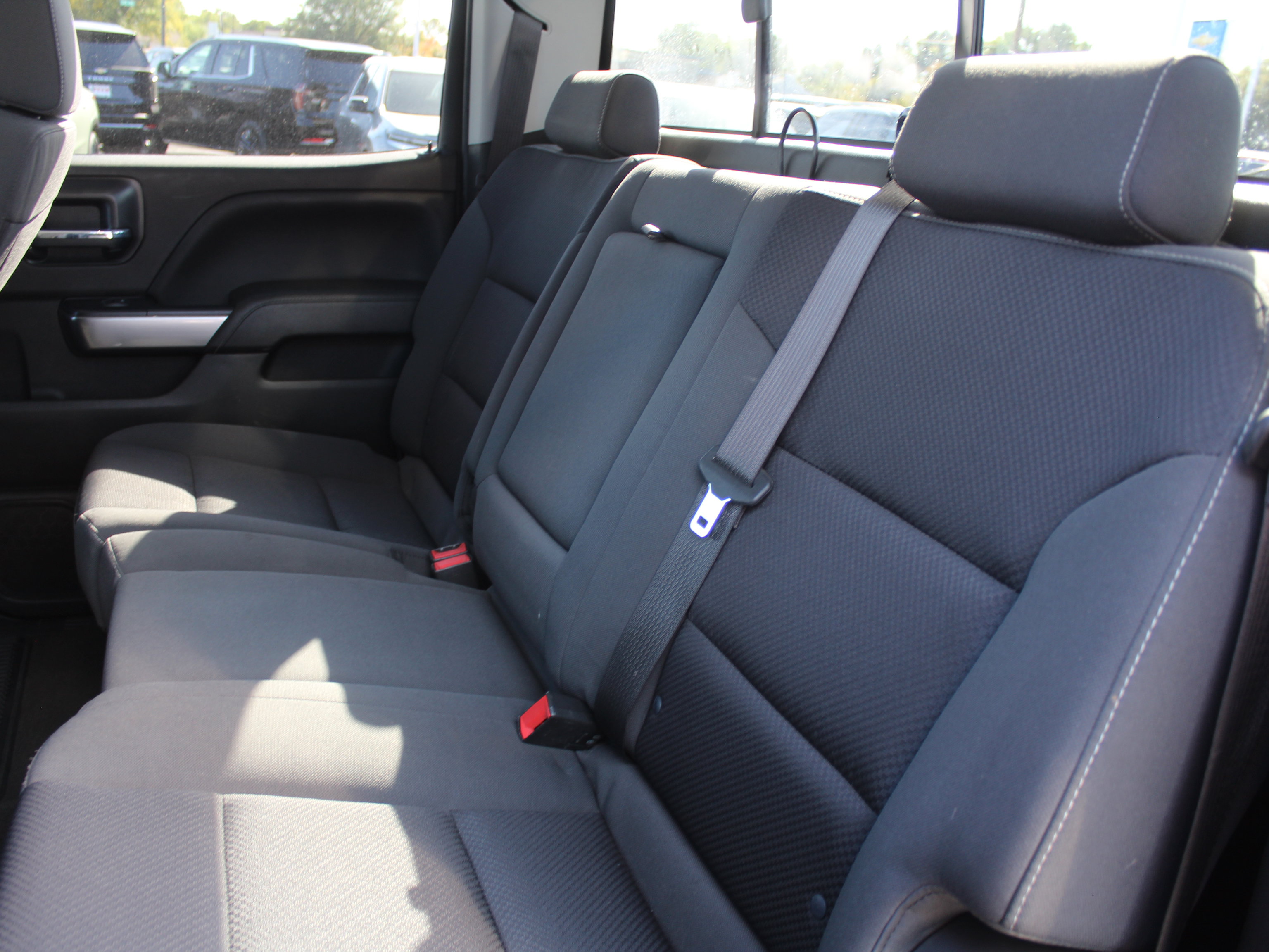Used 2018 Chevrolet Silverado 1500 LT w/ All Star Edition AWD/4WD image 22