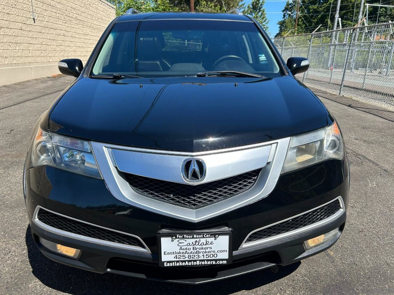 Used 2012 Acura MDX w/ Technology Package AWD/4WD image 2