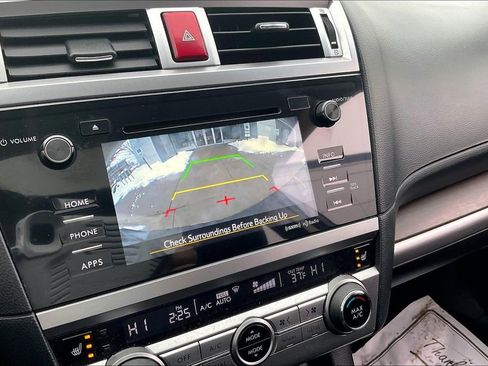 Used 2017 Subaru Outback 2.5i Limited w/ Popular Package #5 image 24